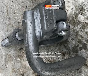 Scaffolding Half Coupler with Toe Board Pin Usage in Construction Side